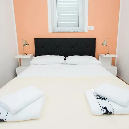 Apartment Baksi