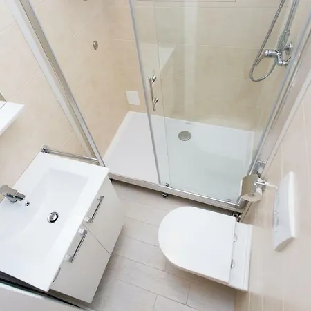 Baksi Apartment
